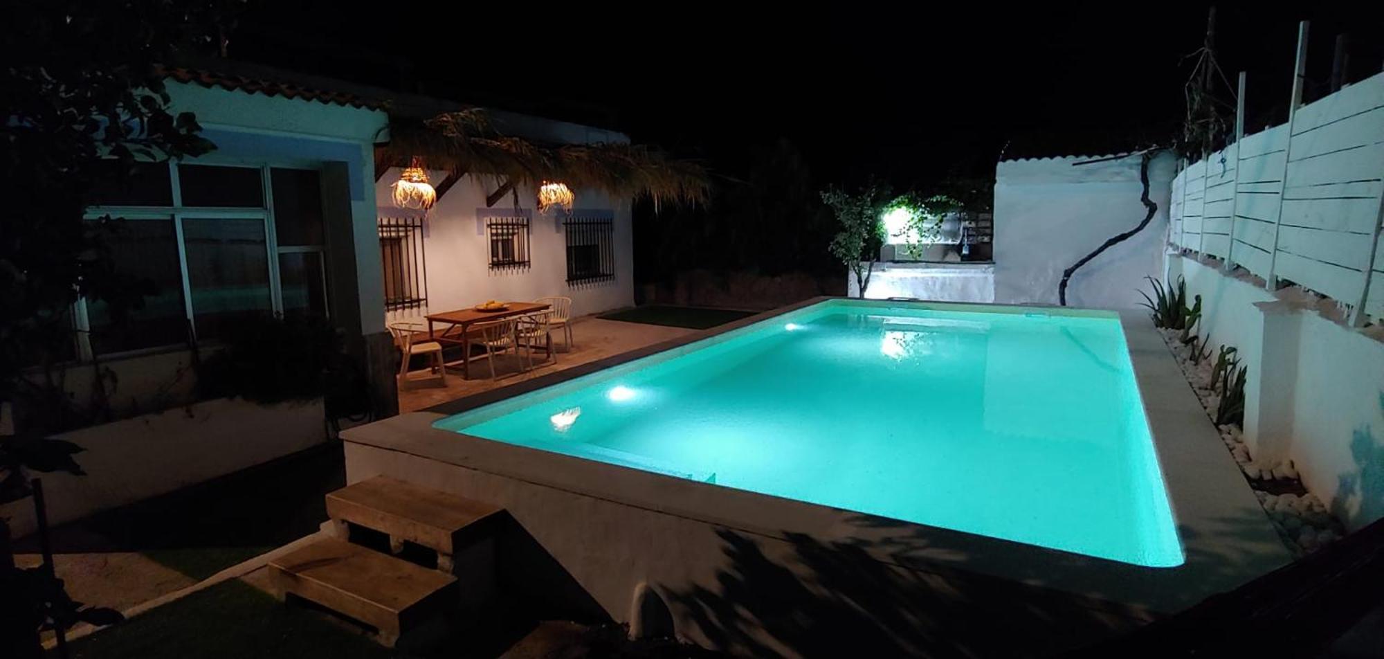 치클라나 데 라 프론테라 Casa, Piscina, Jacuzzi, Garaje, Barbacoa. 빌라 외부 사진
